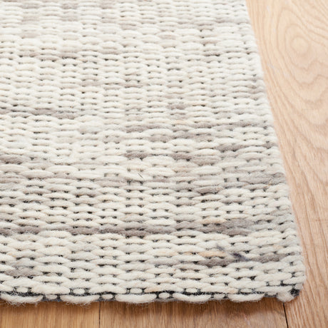 Safavieh Marbella Mrb311F Grey/Beige Rug.