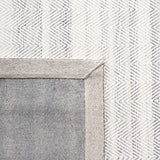 Safavieh Marbella Mrb313F Grey/Ivory Rug.