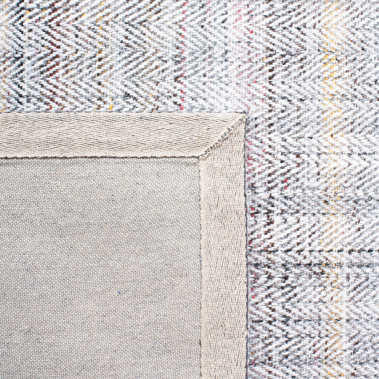 Safavieh Marbella Mrb314Q Red/Ivory Rug.
