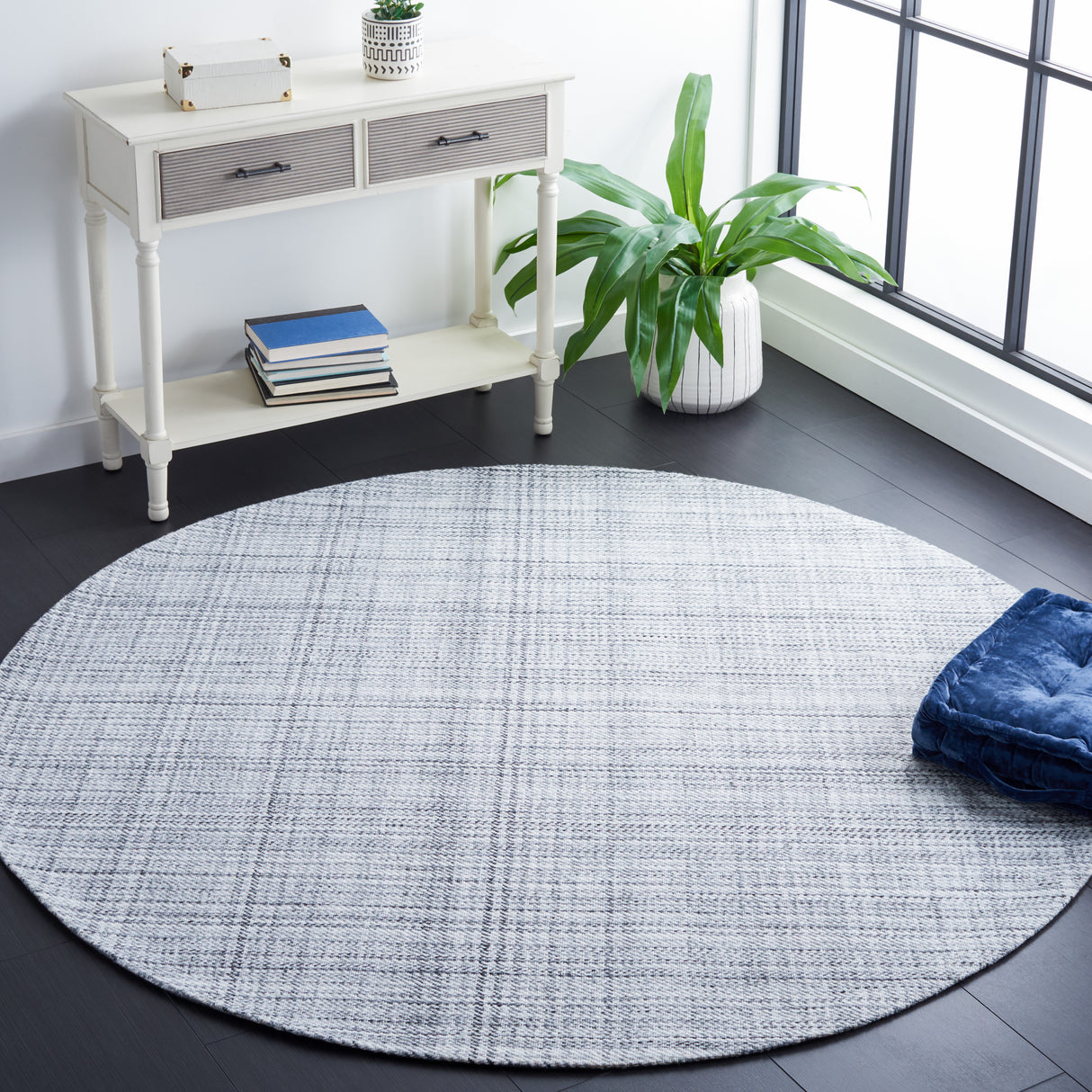 Safavieh Marbella Mrb315F Grey/Ivory Rug.