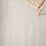 Safavieh Marbella Mrb319G Grey/Ivory Rug.