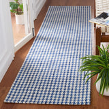 Safavieh Marbella Mrb319N Navy/Ivory Rug.