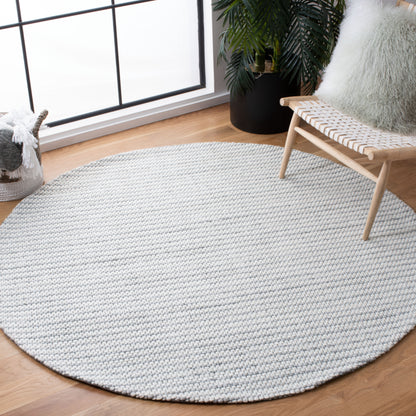 Safavieh Marbella Mrb392F Light Grey/Ivory Area Rug