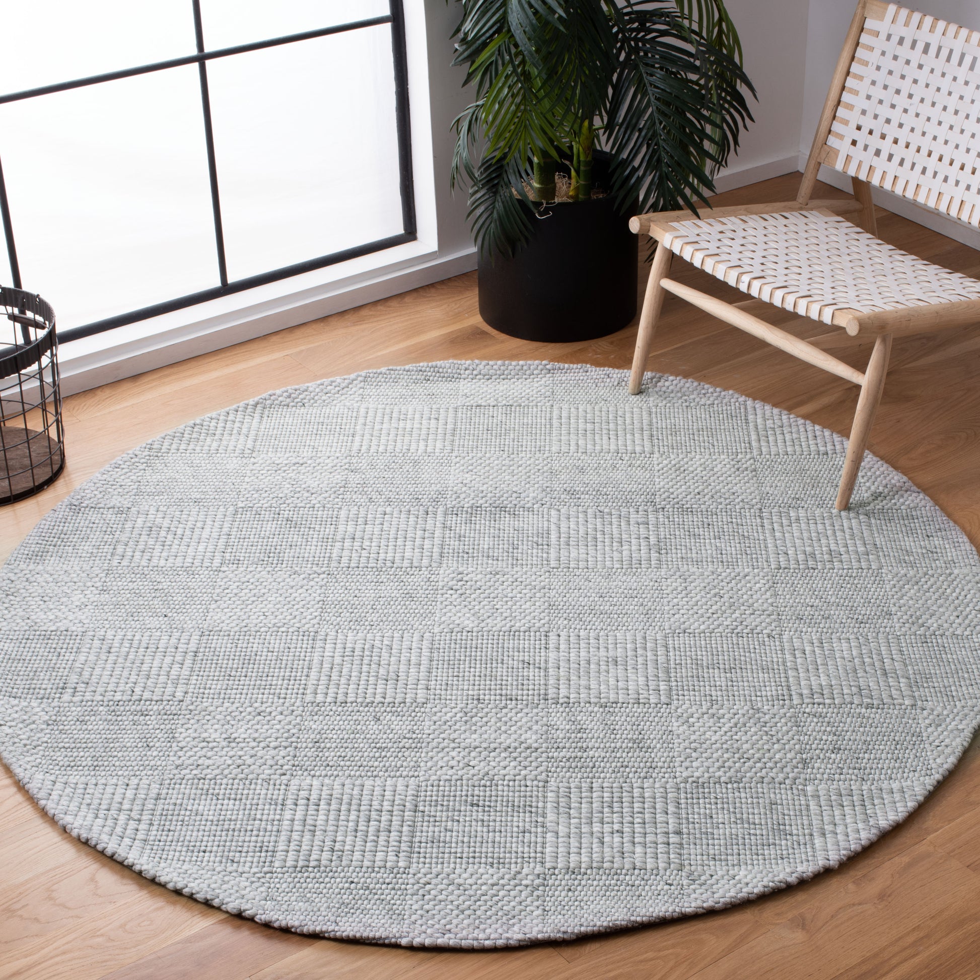 Safavieh Marbella Mrb393F Light Grey Area Rug