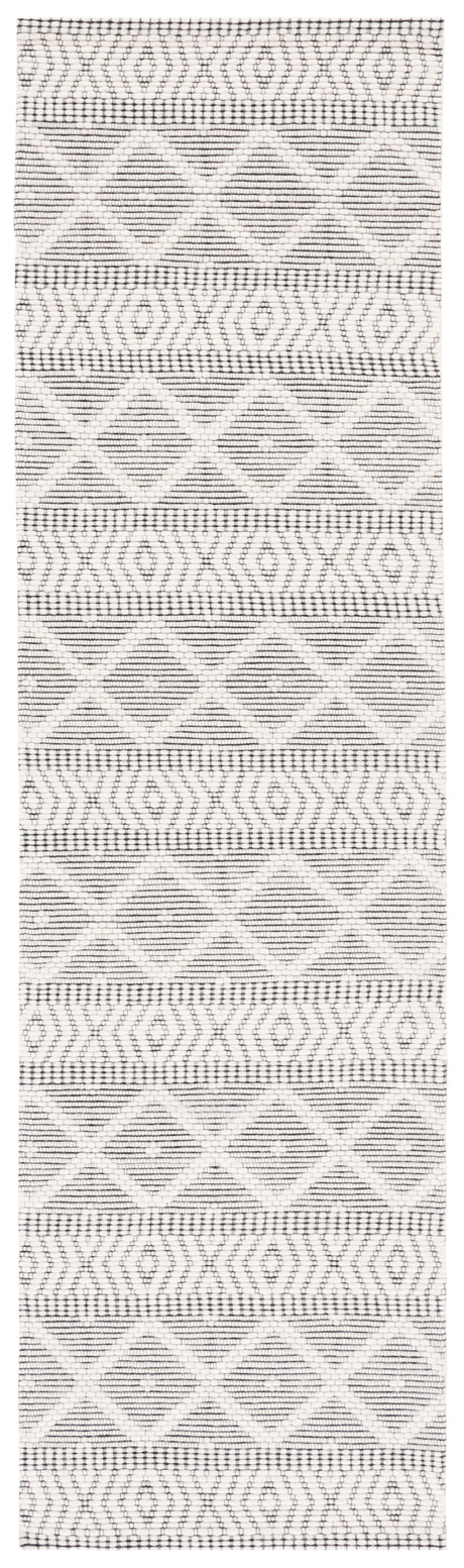Safavieh Marbella Mrb751A Ivory/Black Rug.
