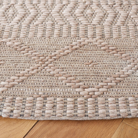 Safavieh Marbella Mrb751B Natural/Beige Rug.