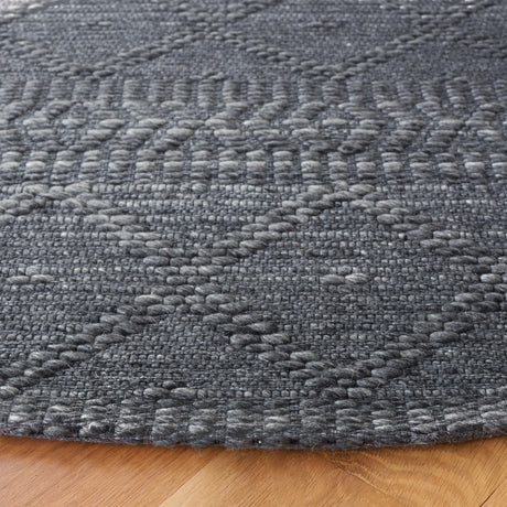 Safavieh Marbella Mrb751F Grey Rug.