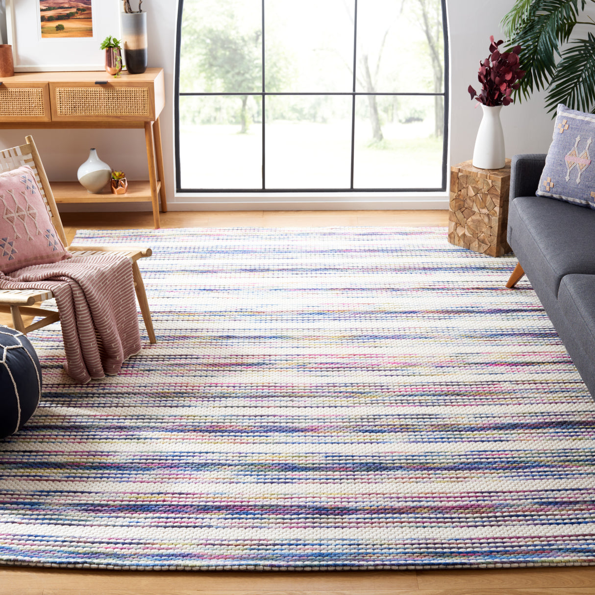 Safavieh Marbella Mrb852A Ivory/Blue Rug.