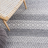 Safavieh Marbella Mrb854F Ivory/Grey Rug.