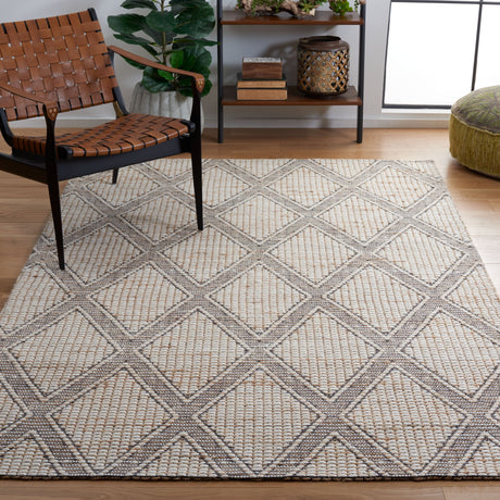 Safavieh Marbella Mrb905A Natural/Ivory Rug.