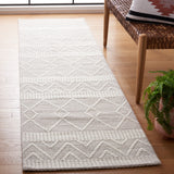 Safavieh Marbella Mrb908A Ivory/Beige Rug.