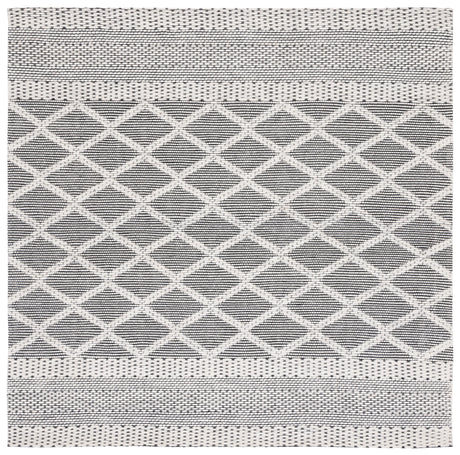 Safavieh Marbella Mrb952Z Ivory/Black Rug.