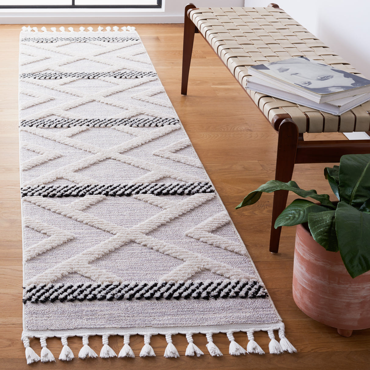 Safavieh Marrakesh Mrk564F Grey/Ivory Rug.