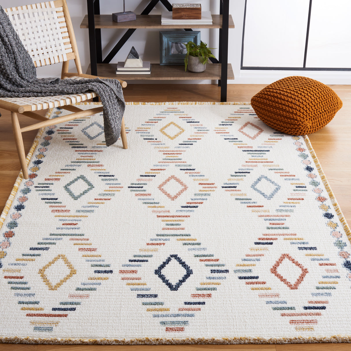 Safavieh Marrakesh Mrk602A Ivory/Multi Rug.