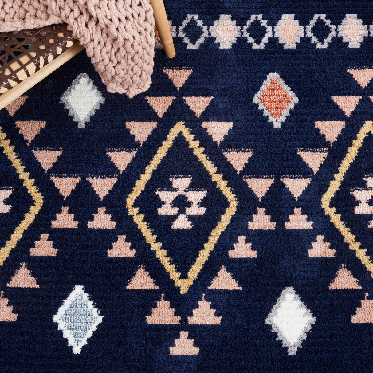 Safavieh Marrakesh Mrk606N Navy/Multi Rug.