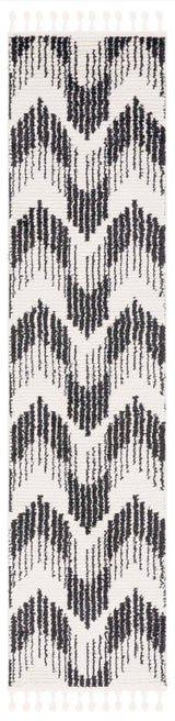 Safavieh Moroccan Tassel Mrt101A Ivory/Black Rug.