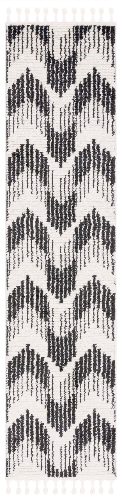 Safavieh Moroccan Tassel Mrt101A Ivory/Black Area Rug