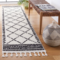 Safavieh Moroccan Tassel Mrt103A Ivory/Black Area Rug