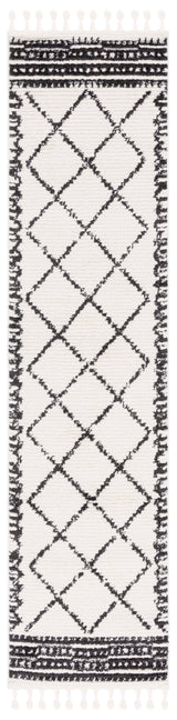 Safavieh Moroccan Tassel Mrt103A Ivory/Black Rug.