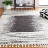 Safavieh Moroccan Tassel Mrt107A Ivory/Black Rug.