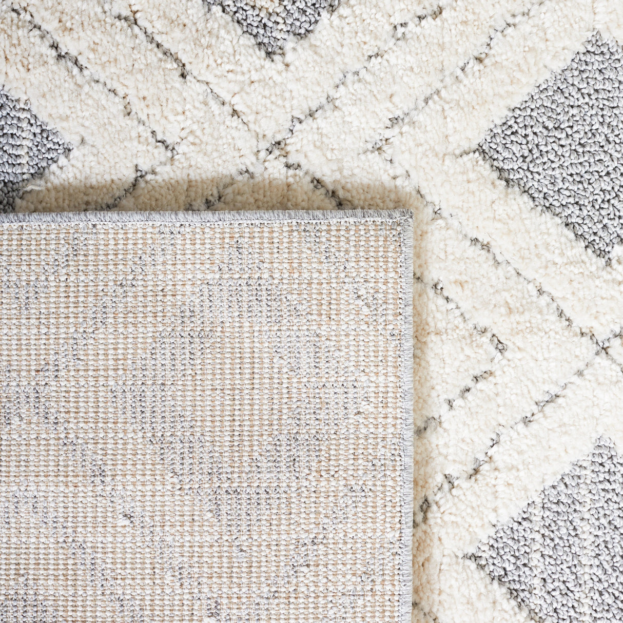 Safavieh Martha Stewart Msr0728A White/Light Grey Rugs.
