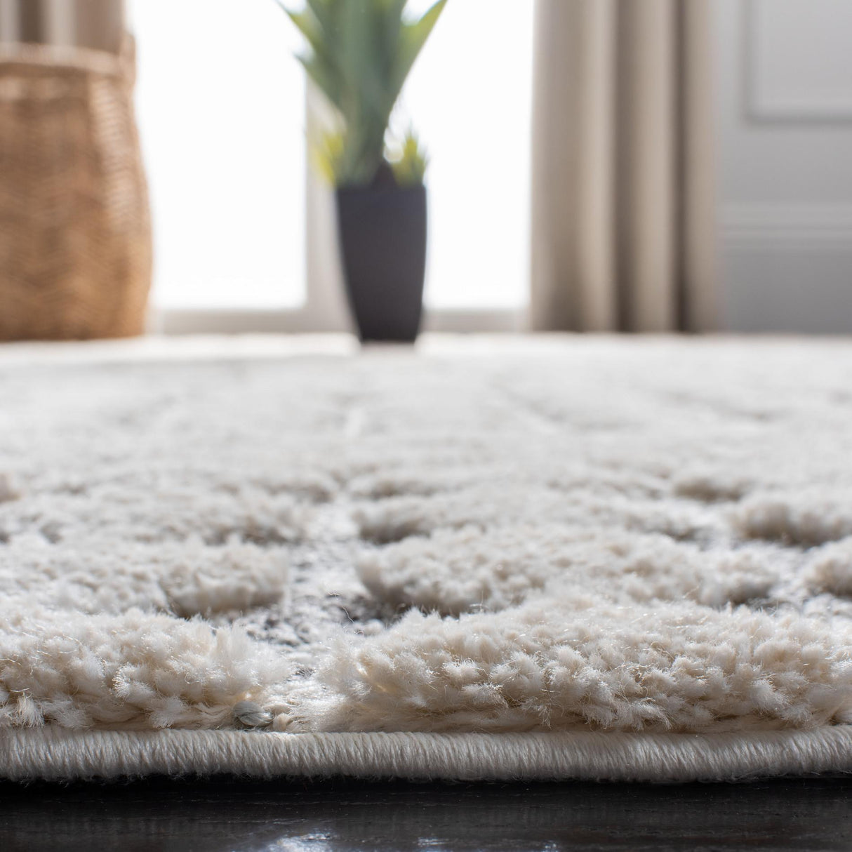 Safavieh Martha Stewart Msr0737A White/Light Grey Rugs.