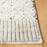 Safavieh Martha Stewart Msr9604G Grey/Ivory Rug.