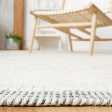 Safavieh Martha Stewart Msr9605A Ivory Rug.