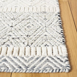 Safavieh Martha Stewart Msr9606A Ivory/Grey Rug.