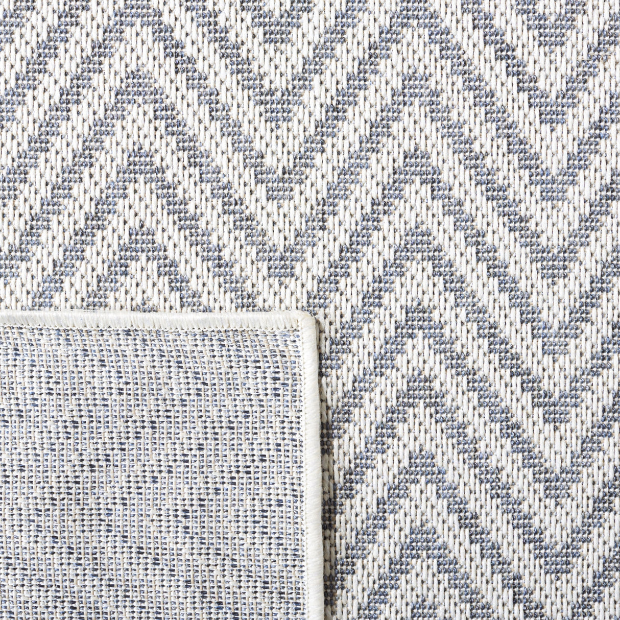 Safavieh Martha Stewart Msro334A Blue/Creme Rug.