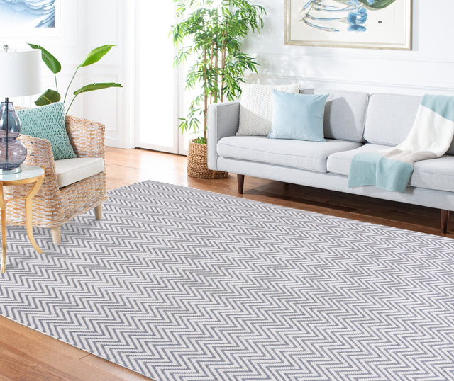 Safavieh Martha Stewart Msro334A Blue/Creme Rug.