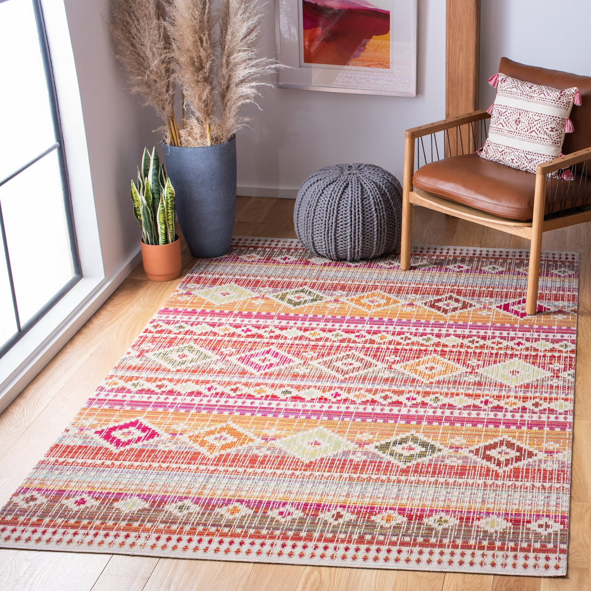 Safavieh Montage Mtg271Q Red/Fuchsia Rug.