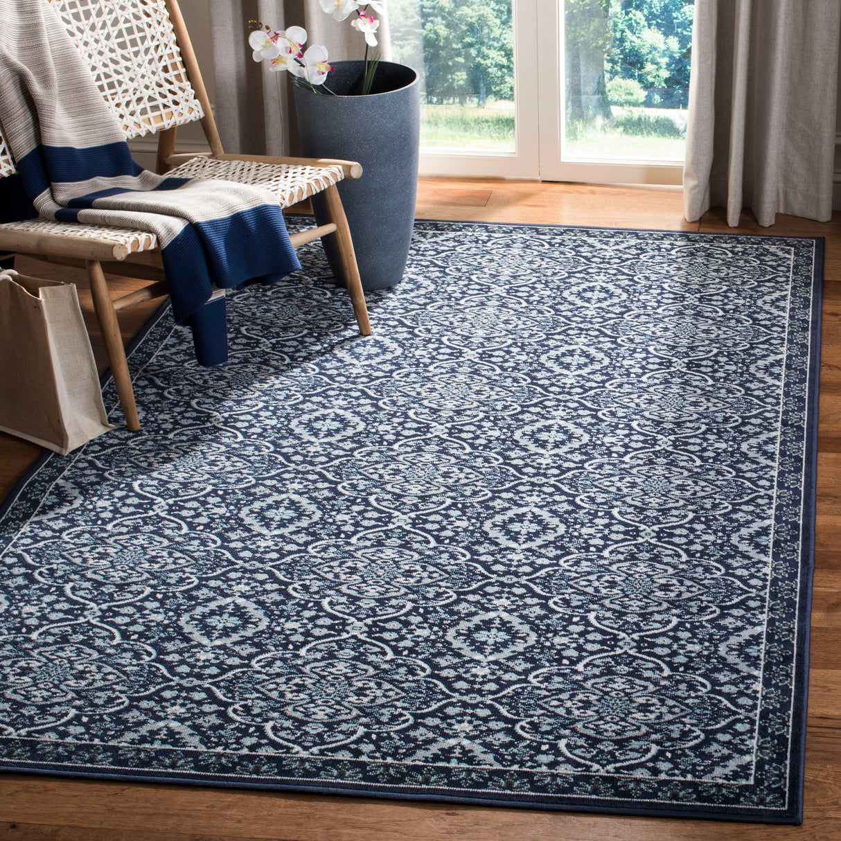 Safavieh Montage Mtg283N Navy/Ivory Rugs.