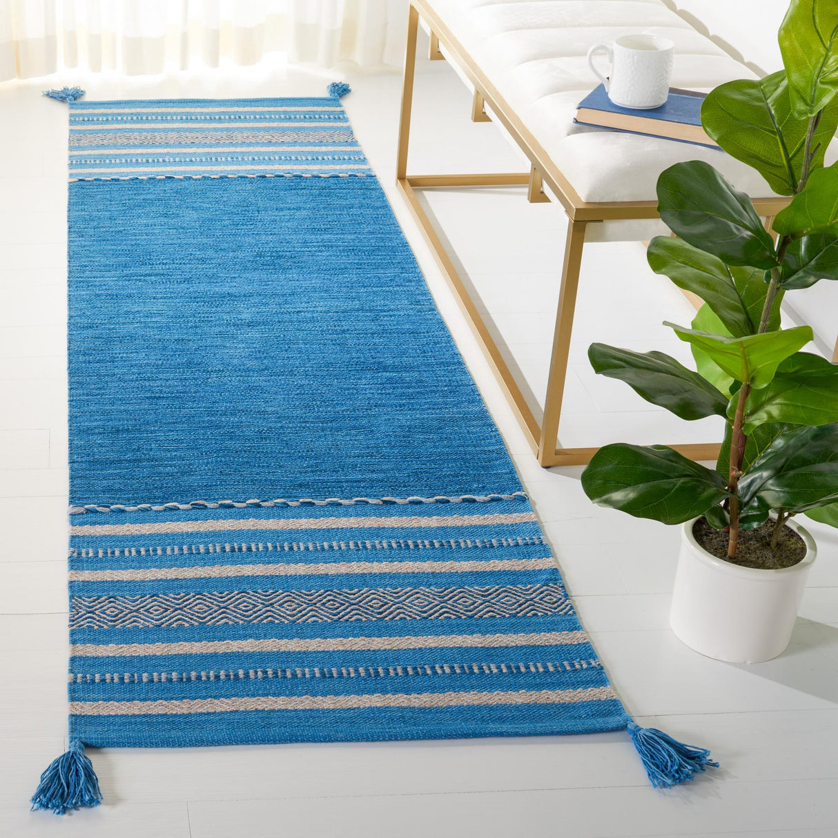 Safavieh Montauk Mtk215M Blue/Grey Rugs.