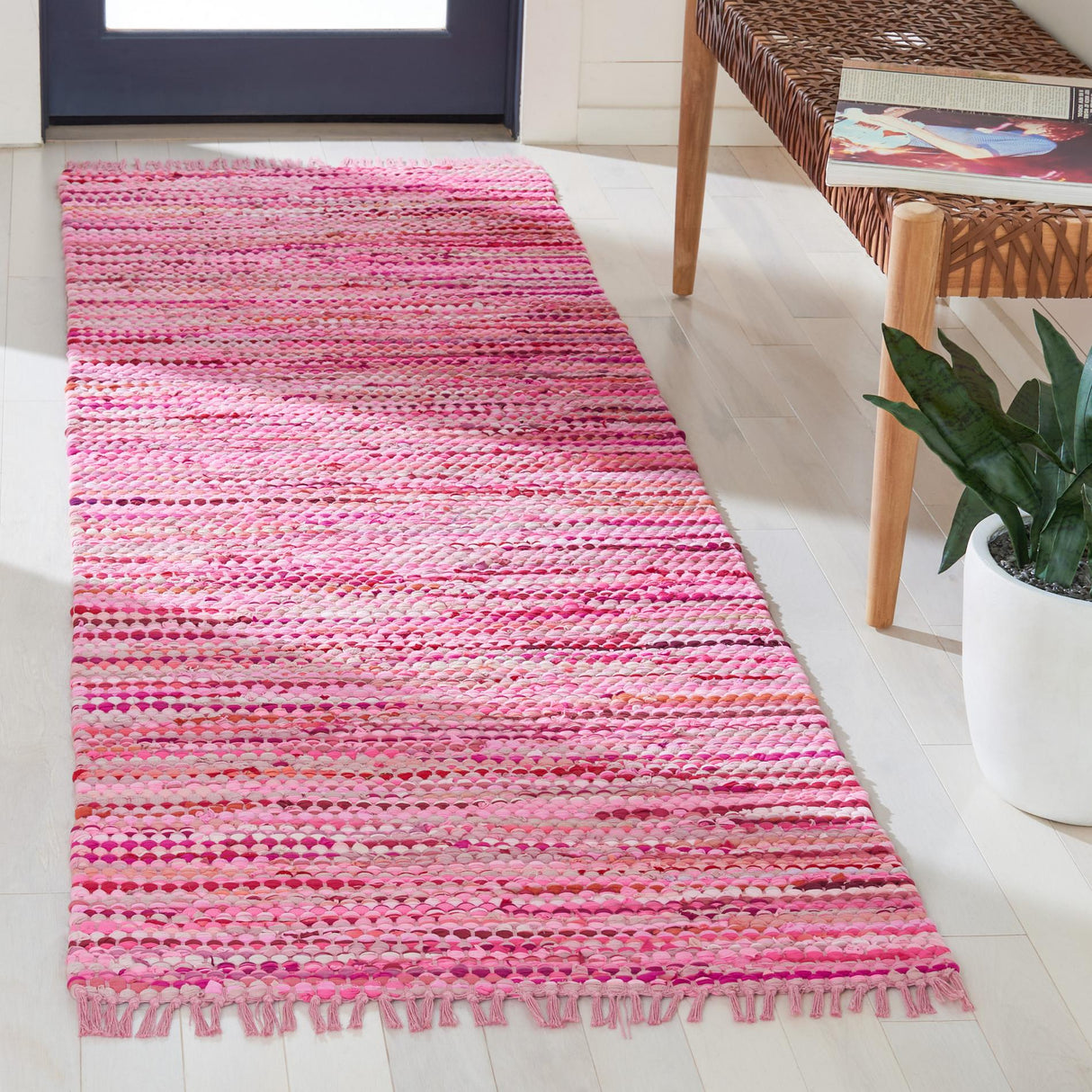 Safavieh Montauk Mtk251U Pink Rugs.
