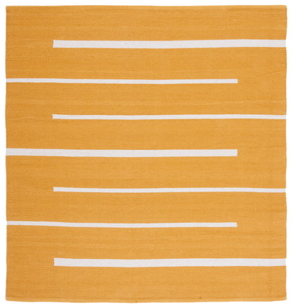 Safavieh Montauk Mtk311D Gold/Ivory Area Rug