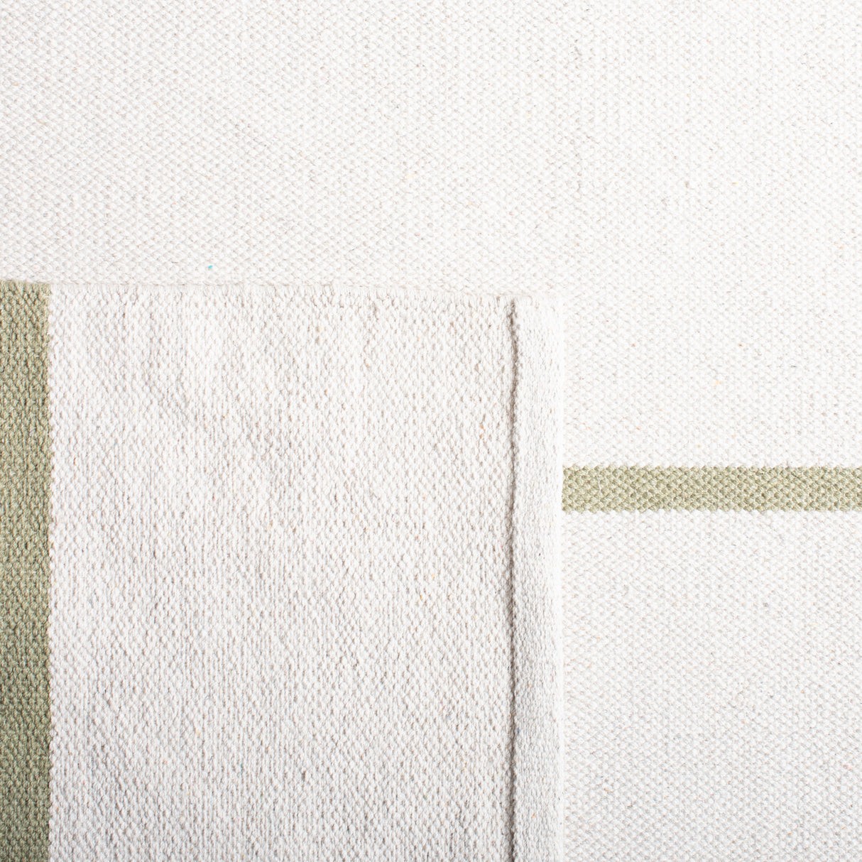 Safavieh Montauk Mtk311J Ivory/Light Green Rugs.