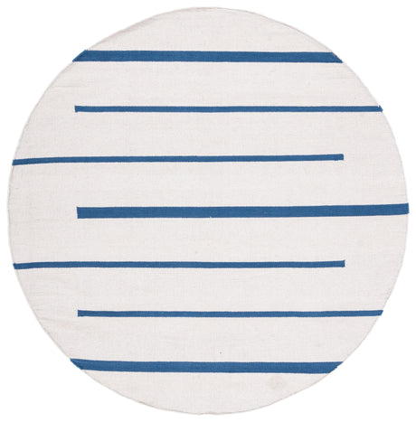 Safavieh Montauk Mtk311M Ivory/Navy Area Rug