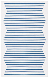 Safavieh Montauk Mtk313M Ivory/Navy Rugs.