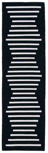 Safavieh Montauk Mtk313Z Black/Ivory Rugs.