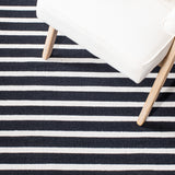 Safavieh Montauk Mtk313Z Black/Ivory Rugs.