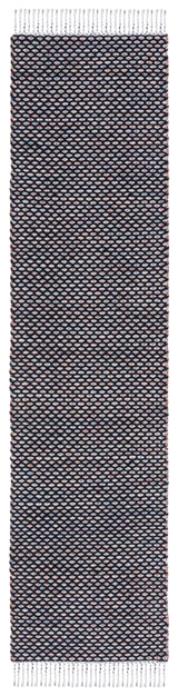 Safavieh Montauk Mtk475Z Black/Ivory Rug.