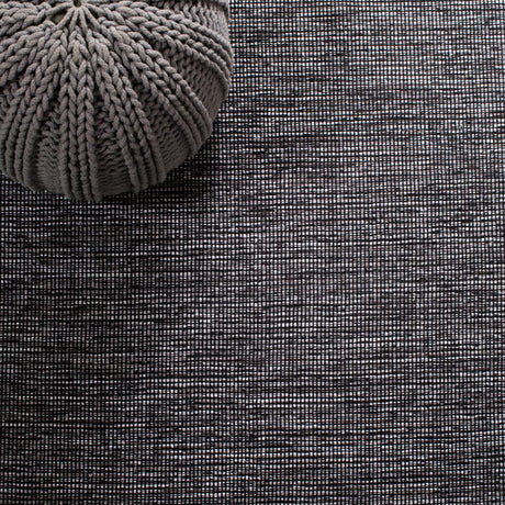 Safavieh Montauk Mtk620H Charcoal/Black Area Rug