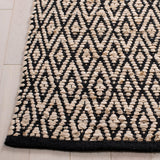 Safavieh Montauk Mtk621B Beige/Black Rugs.