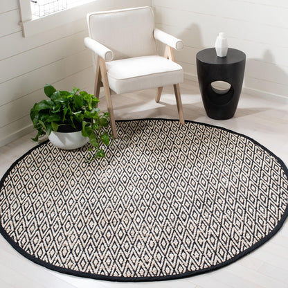 Safavieh Montauk Mtk621B Beige/Black Area Rug