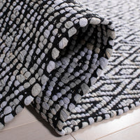 Safavieh Montauk Mtk621F Grey/Black Area Rug