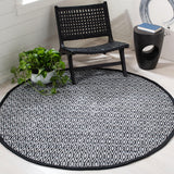 Safavieh Montauk Mtk621F Grey/Black Rugs.