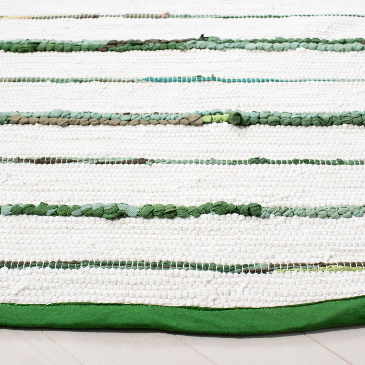 Safavieh Montauk Mtk623Y Green/Ivory Rugs.