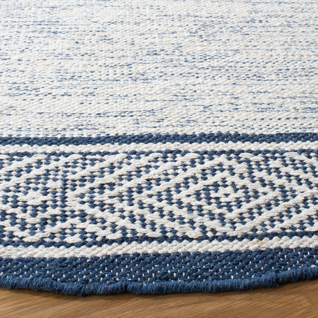 Safavieh Montauk Mtk651N Ivory/Navy Area Rug