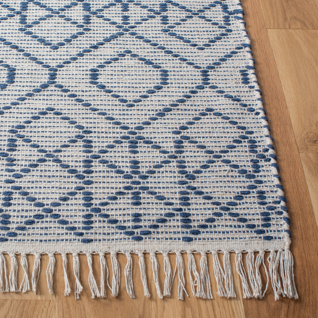 Safavieh Montauk Mtk652N Navy/Beige Area Rug